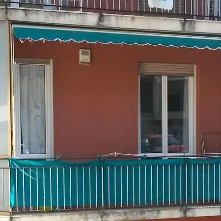 Cavour 15 보글리아스코