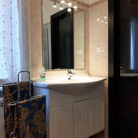 Cavour 15 * Μπολιάσκο