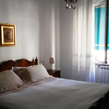 Cavour 15 * Bogliasco